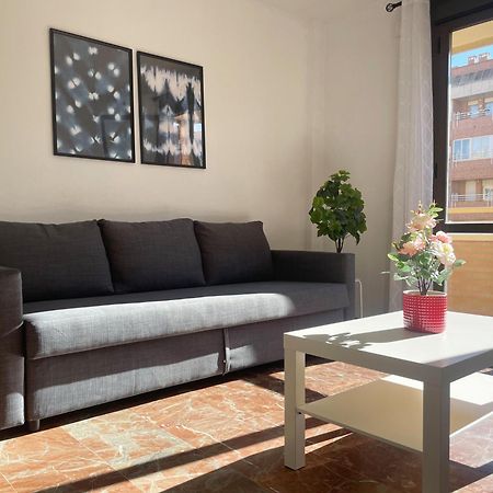 Apartamentos El Pilar Suites 3000 Saragoça Exterior foto