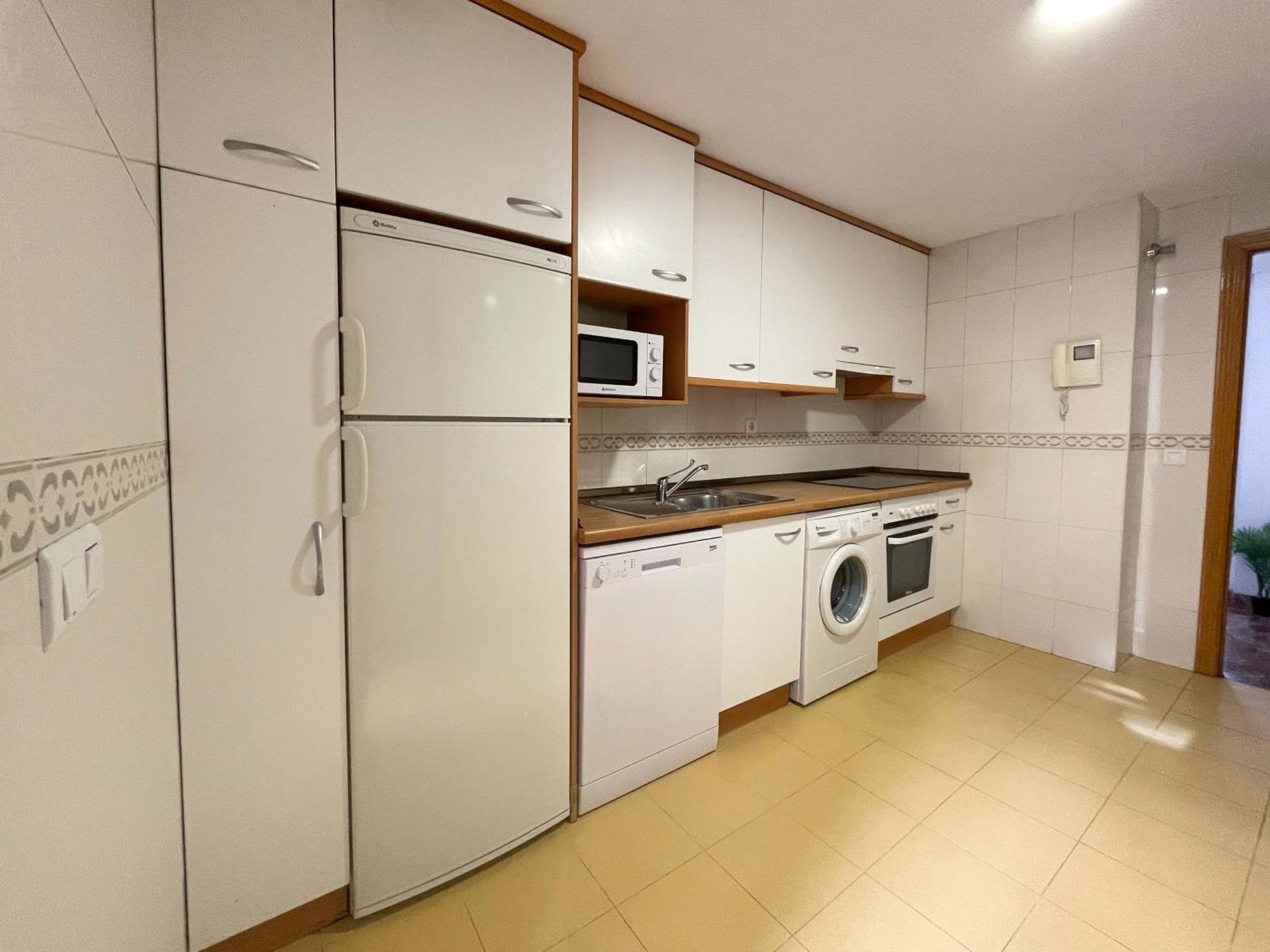 Apartamentos El Pilar Suites 3000 Saragoça Exterior foto
