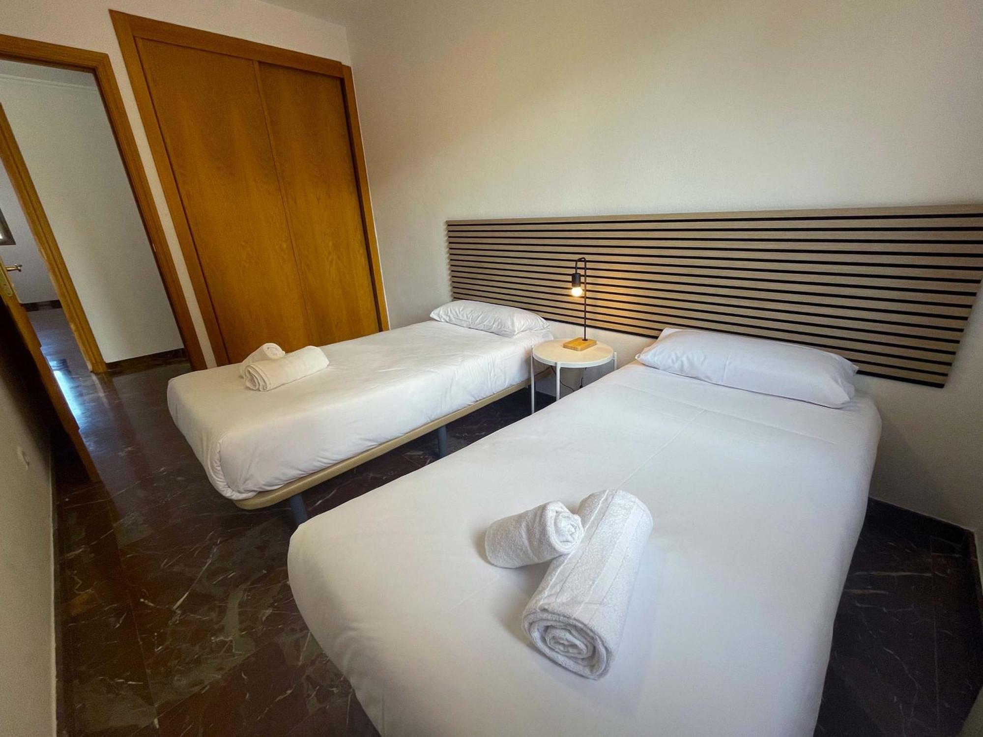 Apartamentos El Pilar Suites 3000 Saragoça Exterior foto